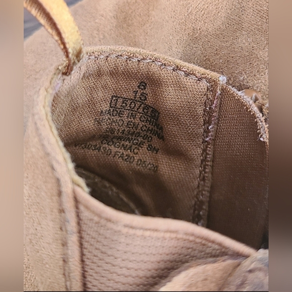 Old Navy suede fringe booties for toddler girl, size 8 - Picture 7 of 8